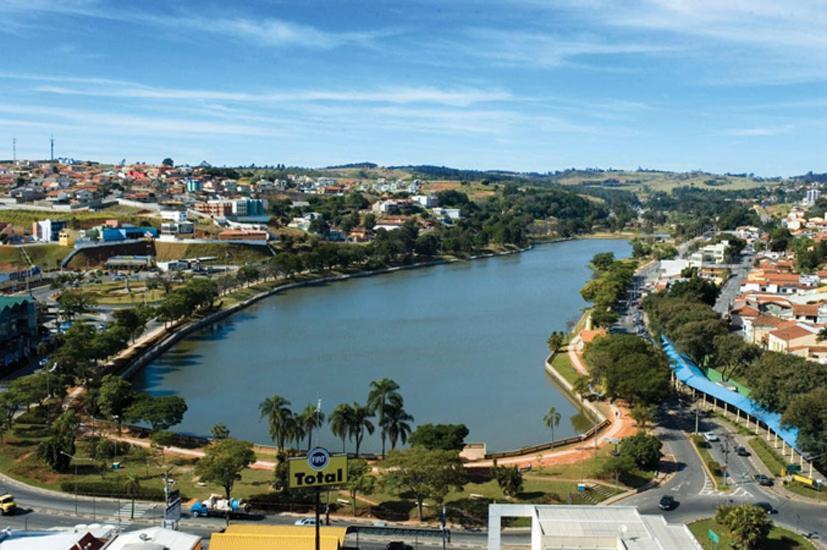 Apto Com Estacionamento, Piscina E Churrasqueira Bragança Paulista Dış mekan fotoğraf